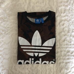 ADIDAS ORIGINALS T-SHIRT